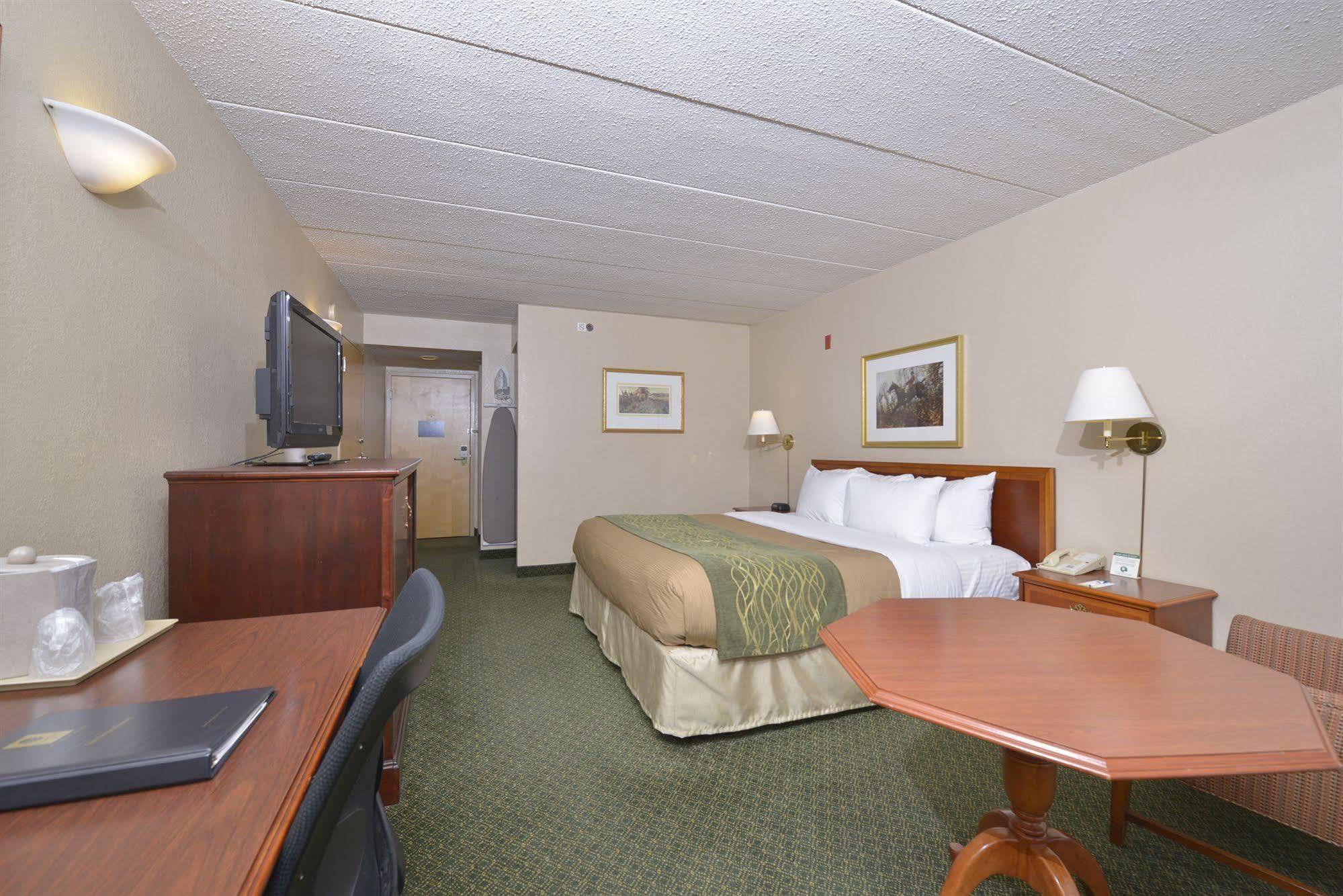 Holiday Inn Express - Lorton By Ihg Zewnętrze zdjęcie